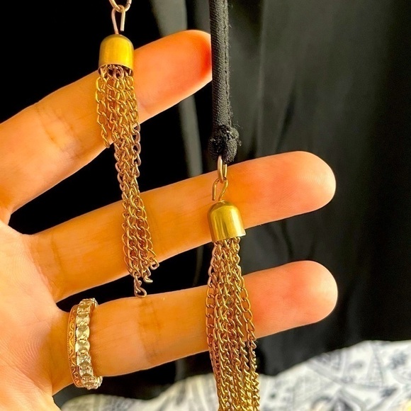 Black flutter sleeve top - Picture 3 of 6